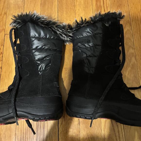 North Face Black Fur Winter - Picture 3 of 8